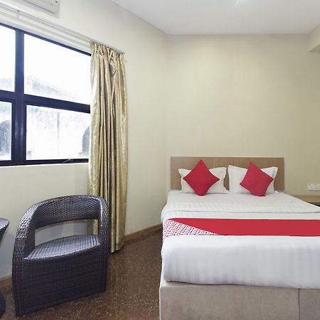 קואלה לומפור Oyo 422 Hotel Reno מראה חיצוני תמונה