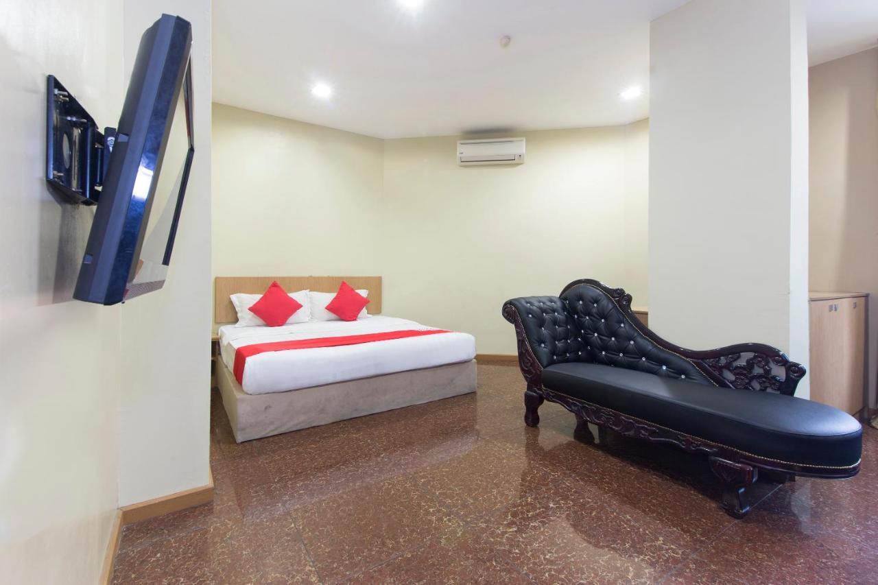 קואלה לומפור Oyo 422 Hotel Reno מראה חיצוני תמונה