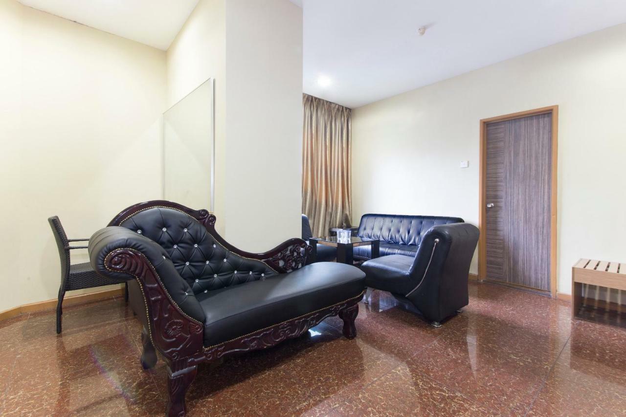 קואלה לומפור Oyo 422 Hotel Reno מראה חיצוני תמונה